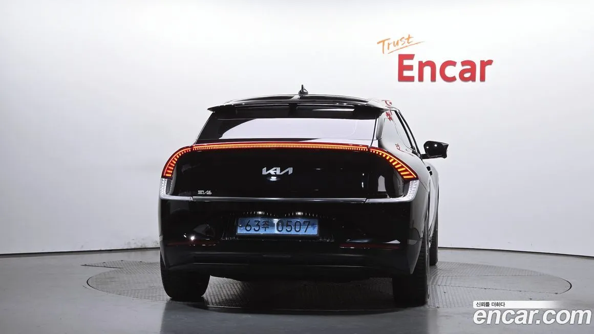 Kia EV6 2023 из KR, фото 9