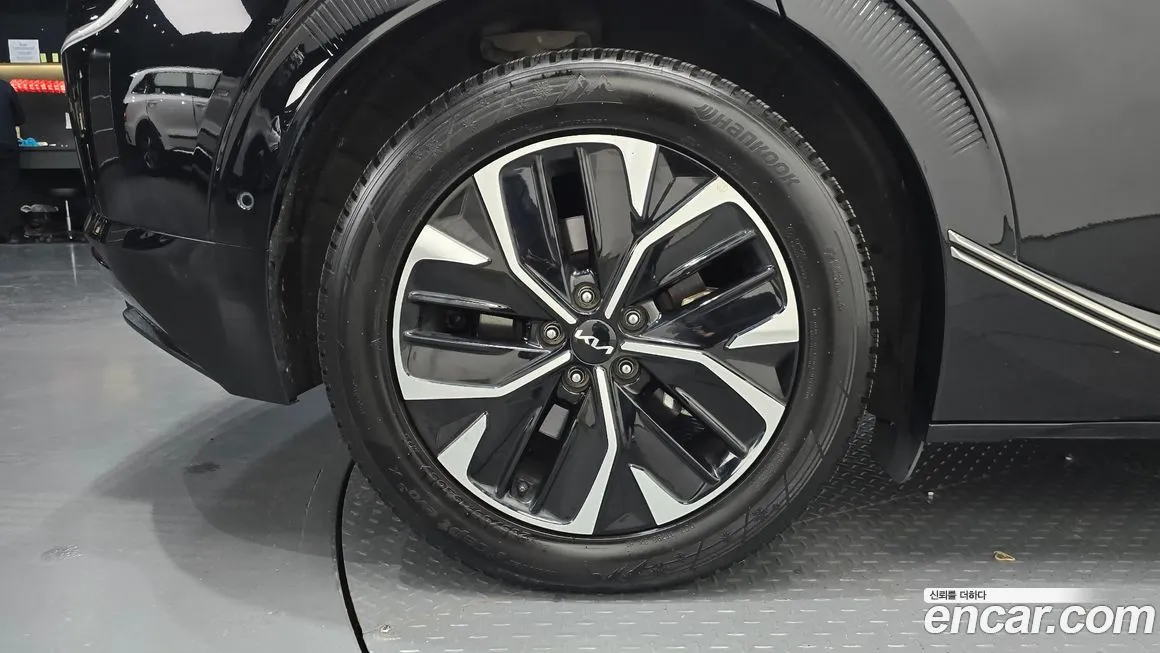 Kia EV6 2023 из KR, фото 5