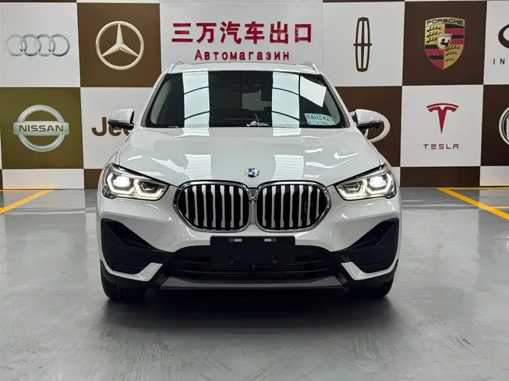 BMW X1 — фото 2