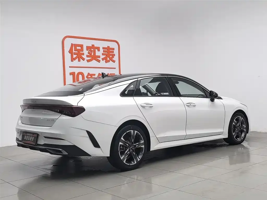 Kia K5 2023 из CN, фото 6