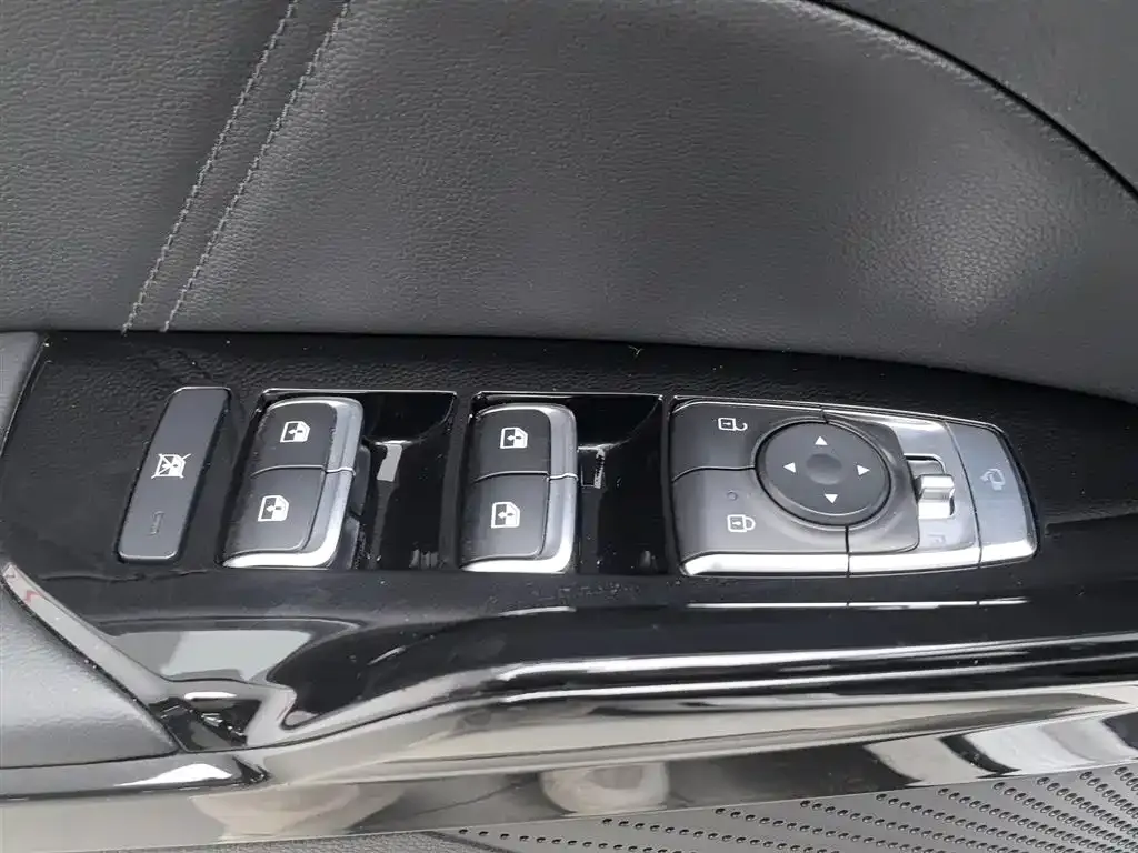 Kia K5 2023 из CN, фото 9