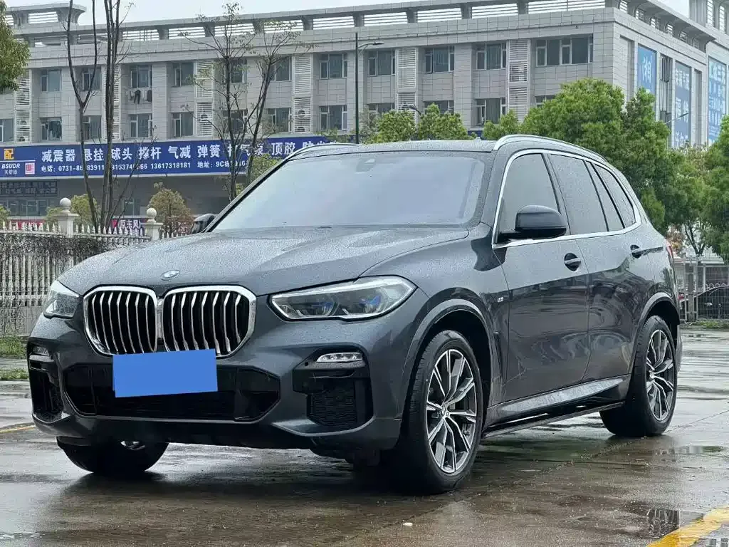 BMW X5 (Import)