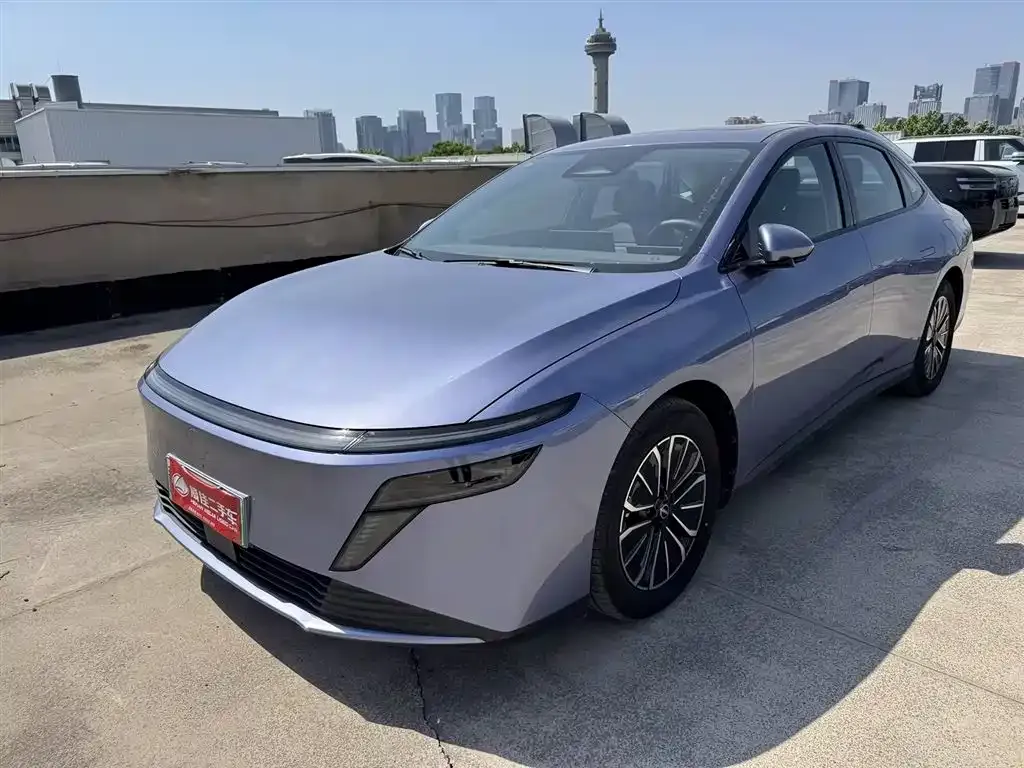 Nissan N6