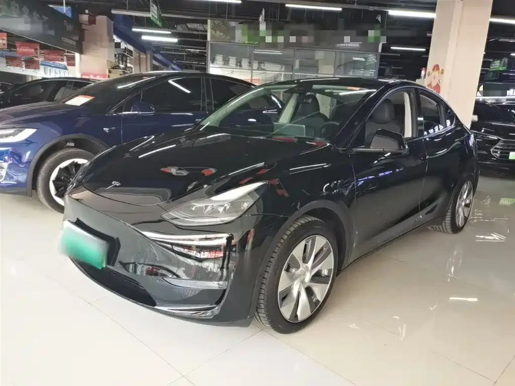 Tesla Model Y 2023 из CN, фото 1