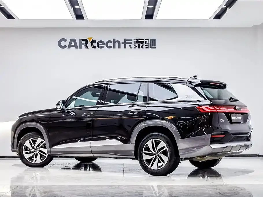 Audi Q6 2024 из CN, фото 5