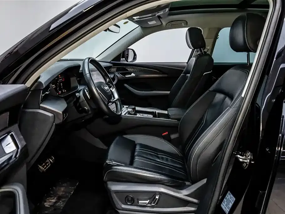 Audi Q6 2024 из CN, фото 9