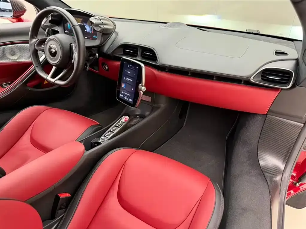McLaren Artura 2023 из CN, фото 10