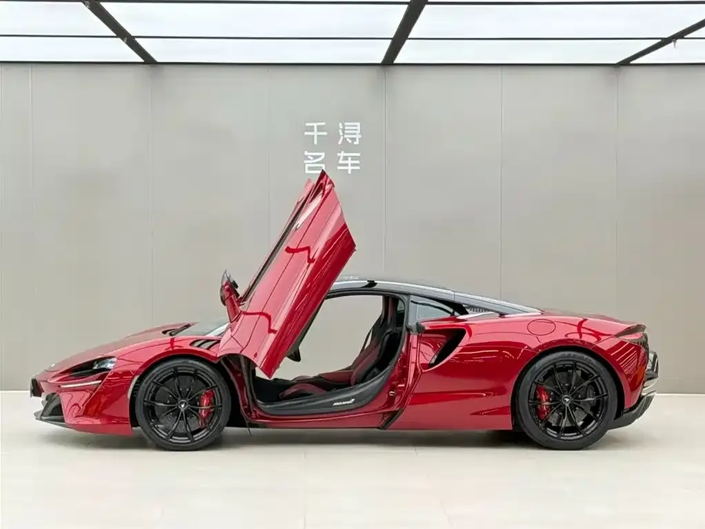 McLaren Artura 2023 из CN, фото 6