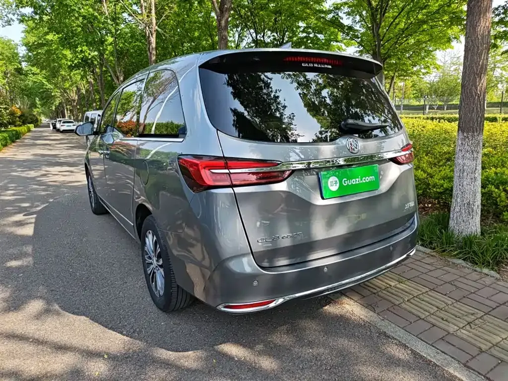Buick GL8 2021 из CN, фото 3