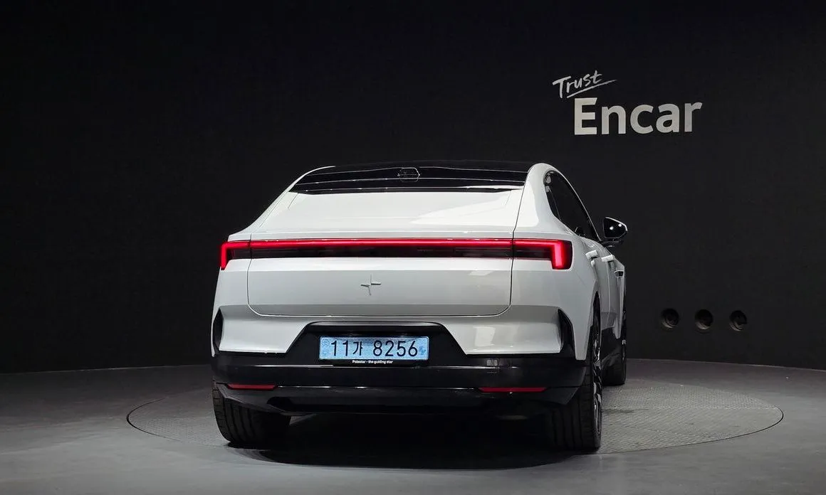 Polestar Polestar 4 — фото 4