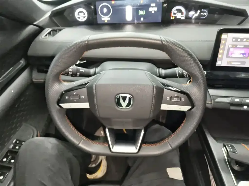 Changan UNI-V iDD 2023 из CN, фото 5