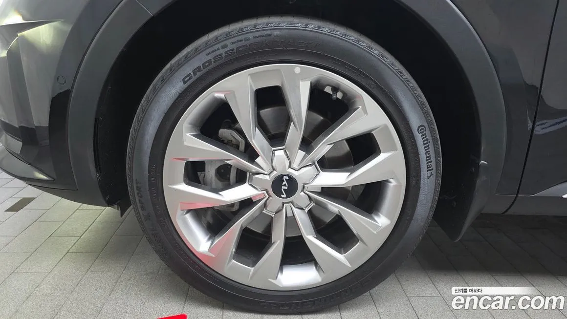 Kia Sorento — фото 6