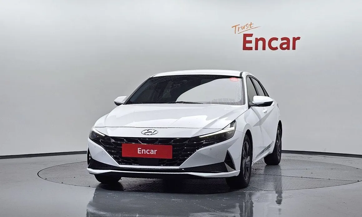 Hyundai AVANTE — фото 4