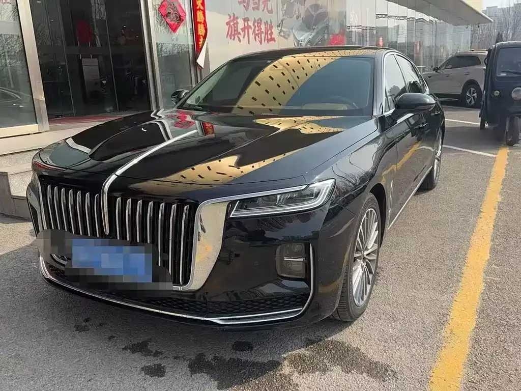 Hongqi H9 — фото 1