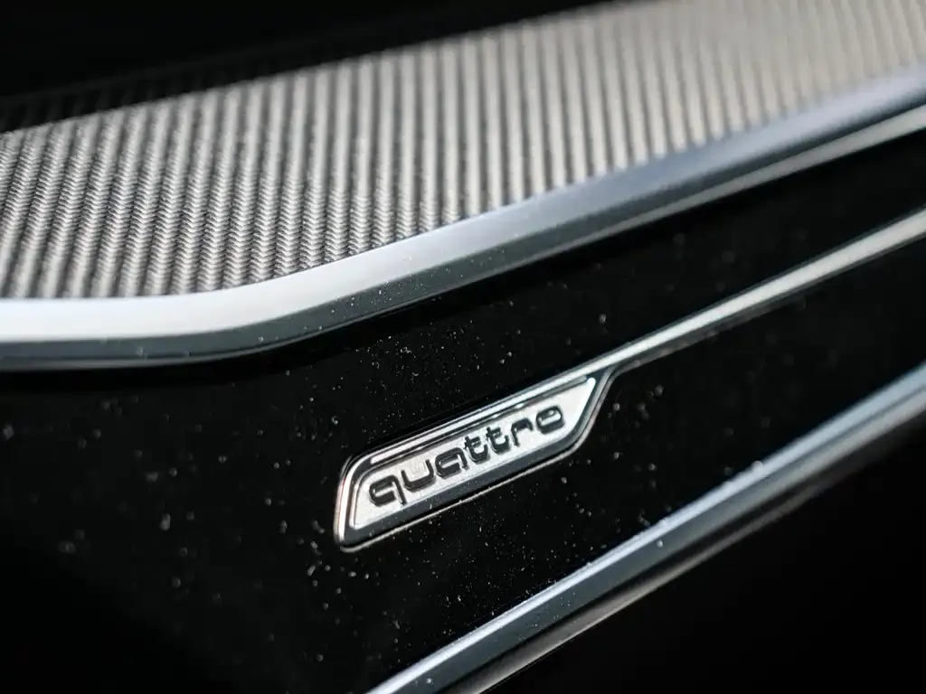 Audi RS 6 2021 из CN, фото 10