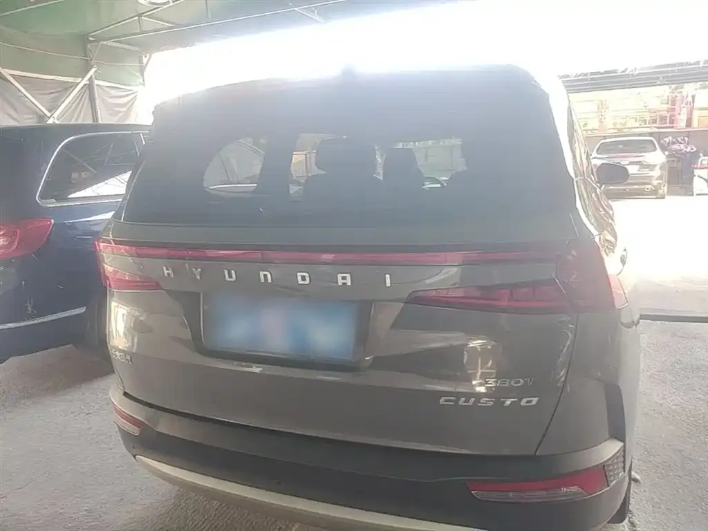 Hyundai Custo — фото 2