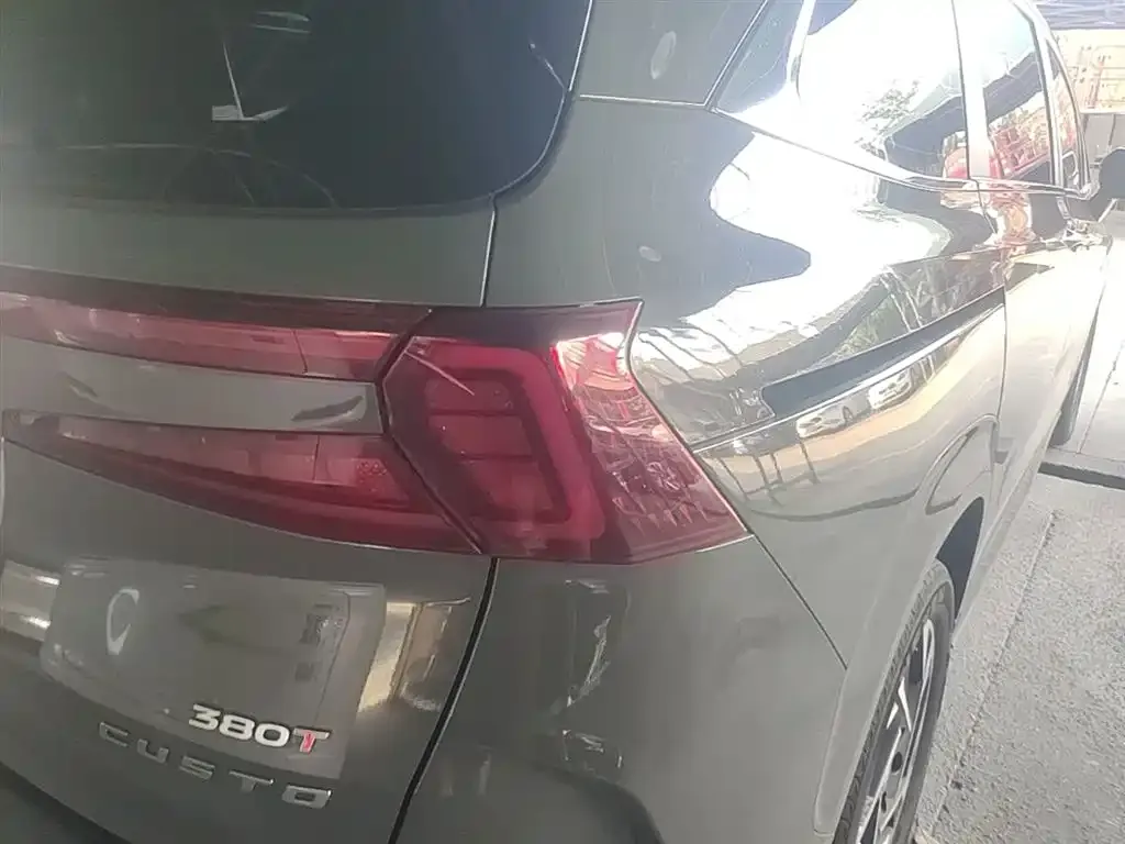 Hyundai Custo — фото 8