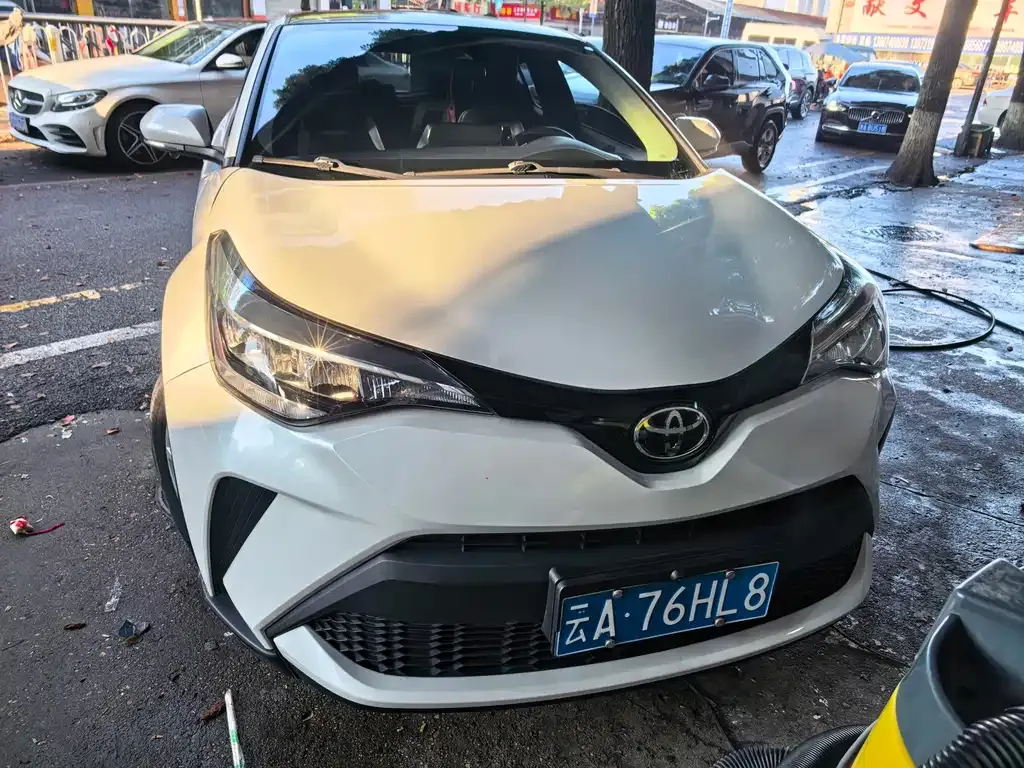 Toyota C-HR 2023 из CN, фото 10