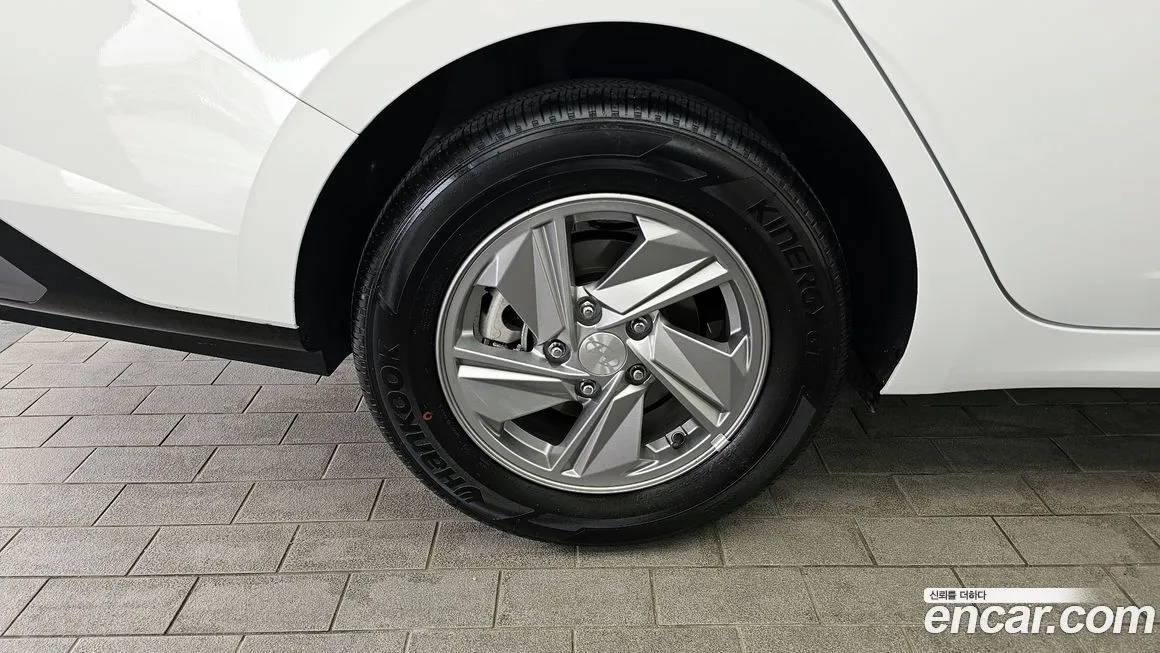 Hyundai AVANTE — фото 7
