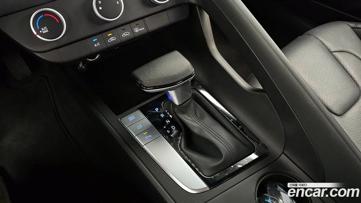 Hyundai AVANTE — фото 8