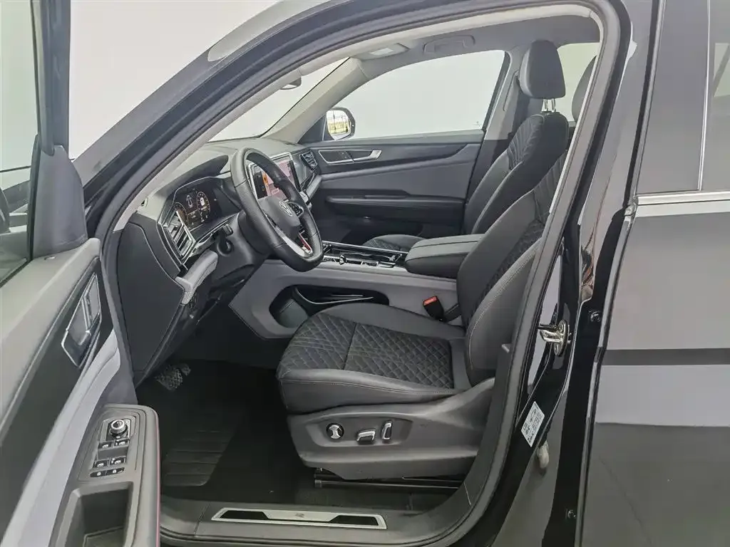 Volkswagen Teramont X 2022 из CN, фото 7