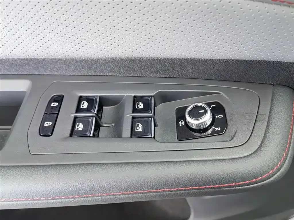 Volkswagen Teramont X 2022 из CN, фото 3