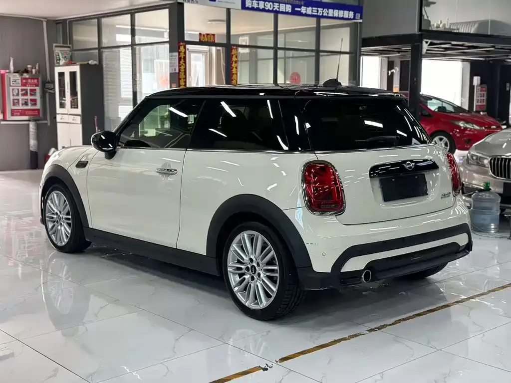 MINI Cooper (3-door) — фото 10
