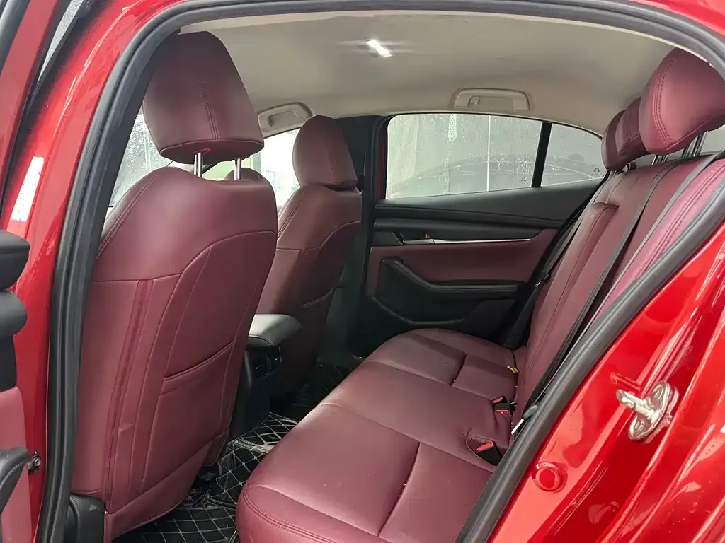 Mazda 3 Axela 2022 из CN, фото 8