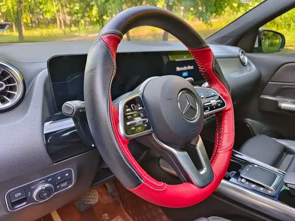 Mercedes-Benz GLA — фото 3