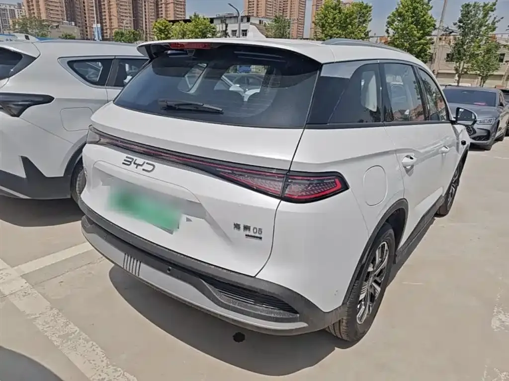 BYD Seal 05 DM-i — фото 4