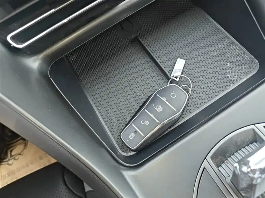 BYD Seal 05 DM-i — фото 7