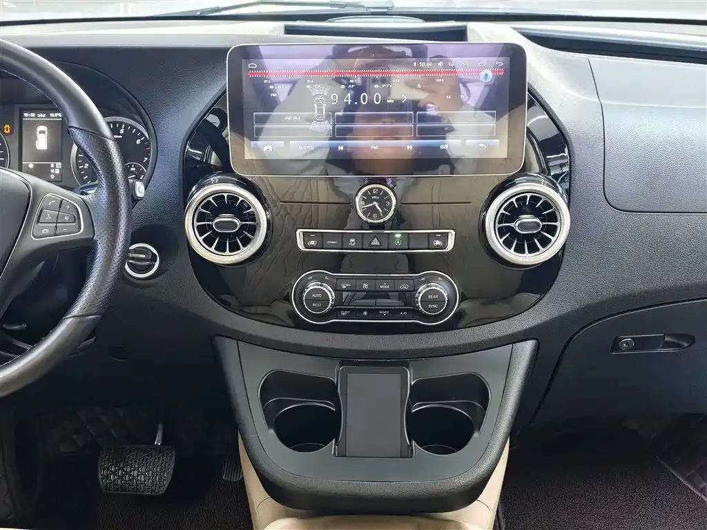 Mercedes-Benz Vito 2023 из CN, фото 2