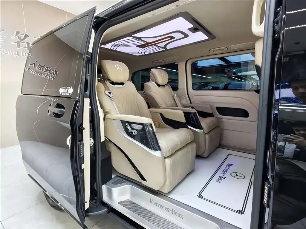 Mercedes-Benz Vito 2023 из CN, фото 9