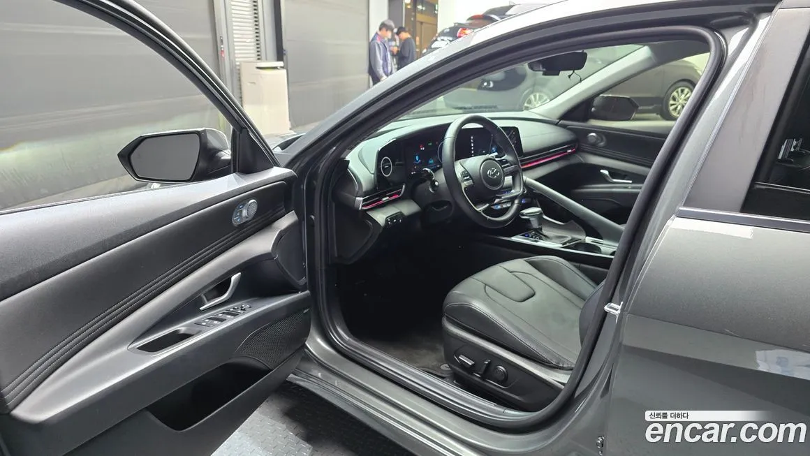 Hyundai AVANTE 2023 из KR, фото 4
