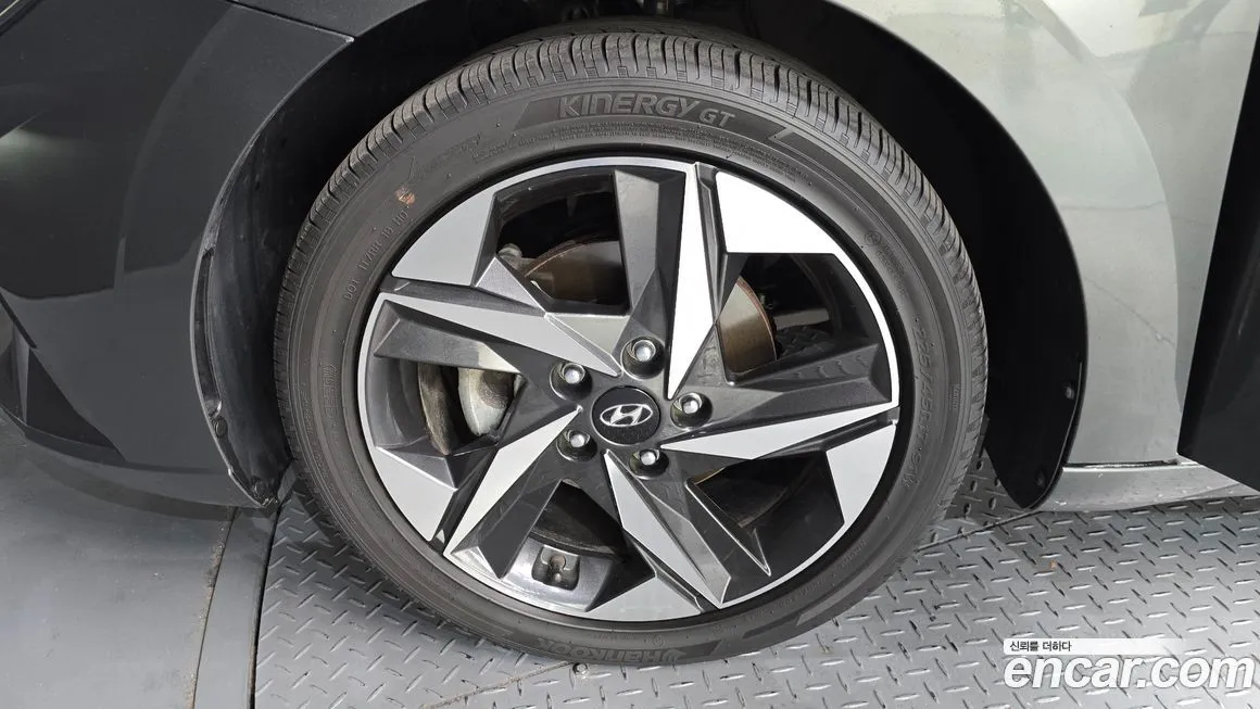 Hyundai AVANTE 2023 из KR, фото 6