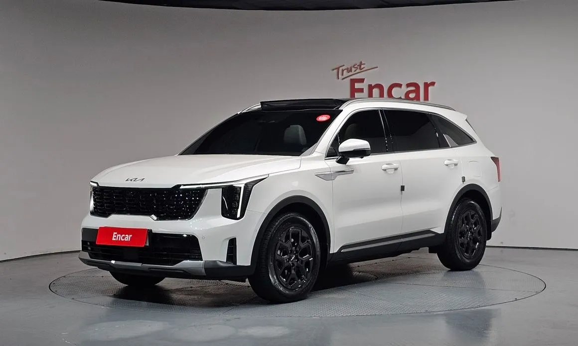 Kia Sorento — фото 1