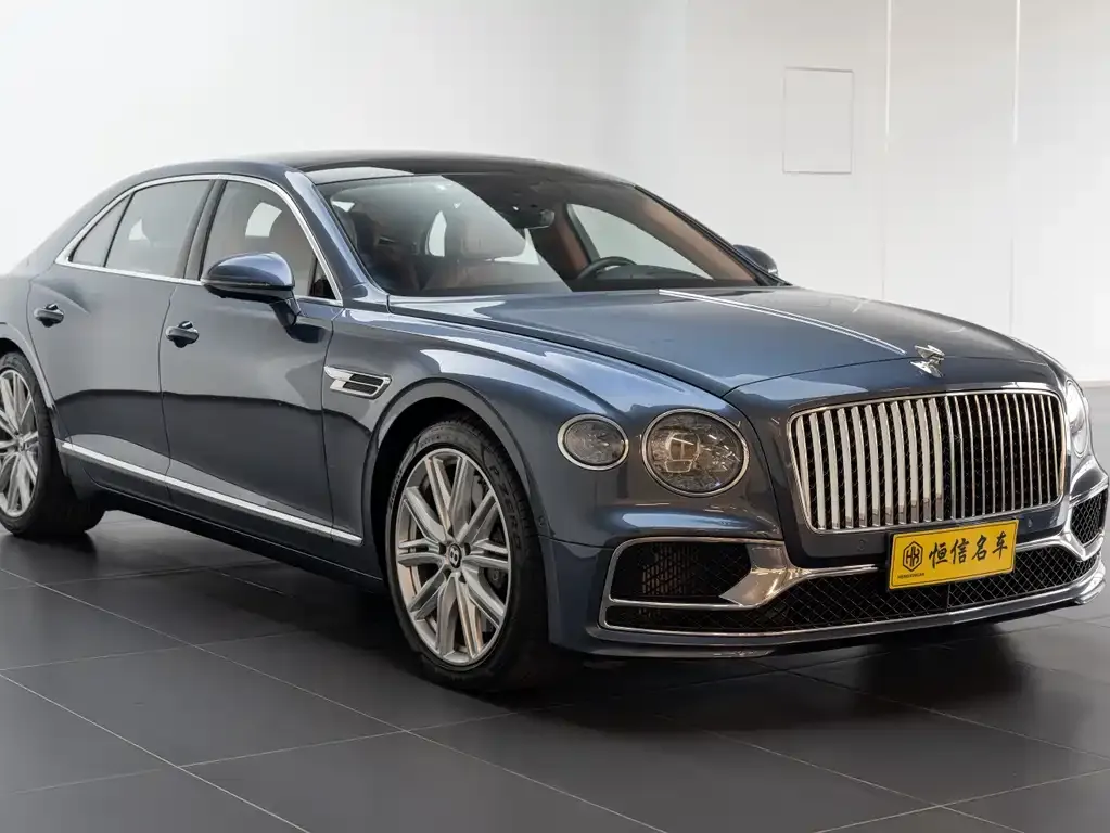 Bentley Flying Spur — фото 8