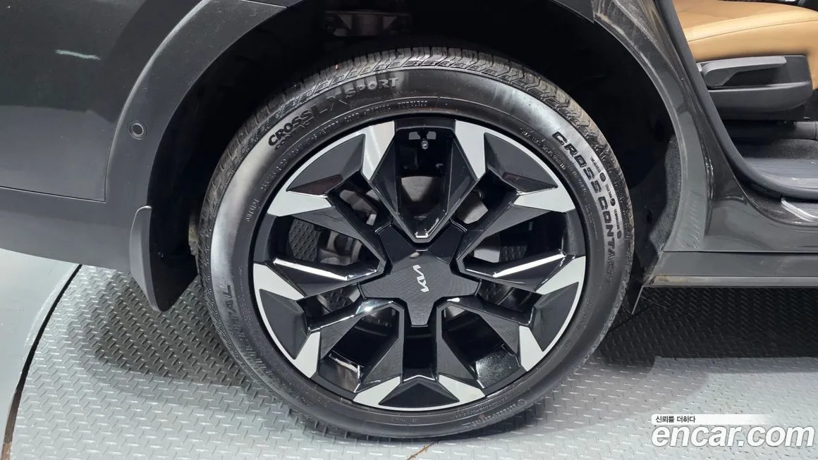 Kia Sorento — фото 10