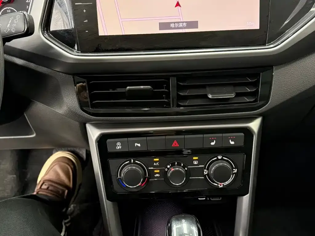 Volkswagen T-Cross 2021 из CN, фото 2