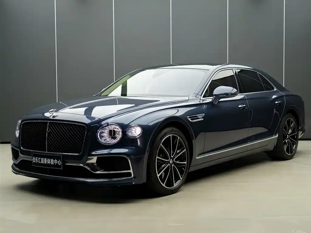Bentley Flying Spur — фото 6