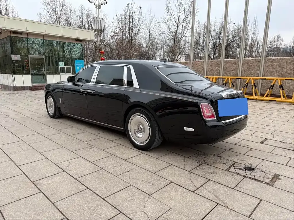 Rolls-Royce Phantom 2021 из CN, фото 9