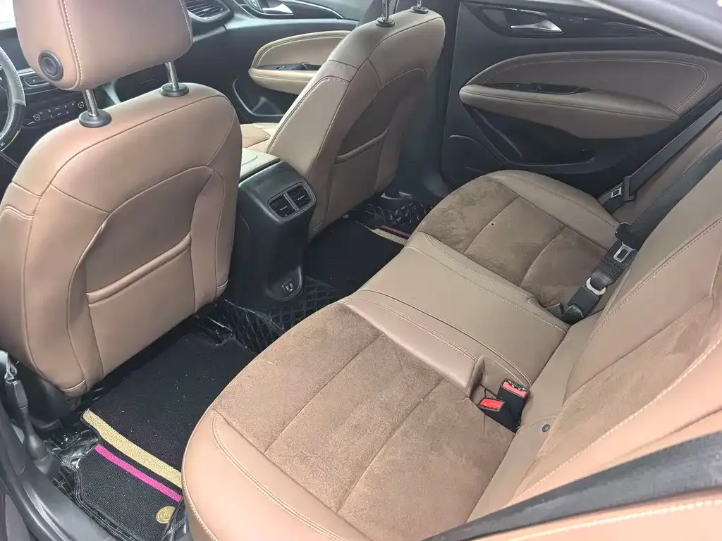 Buick Regal — фото 8