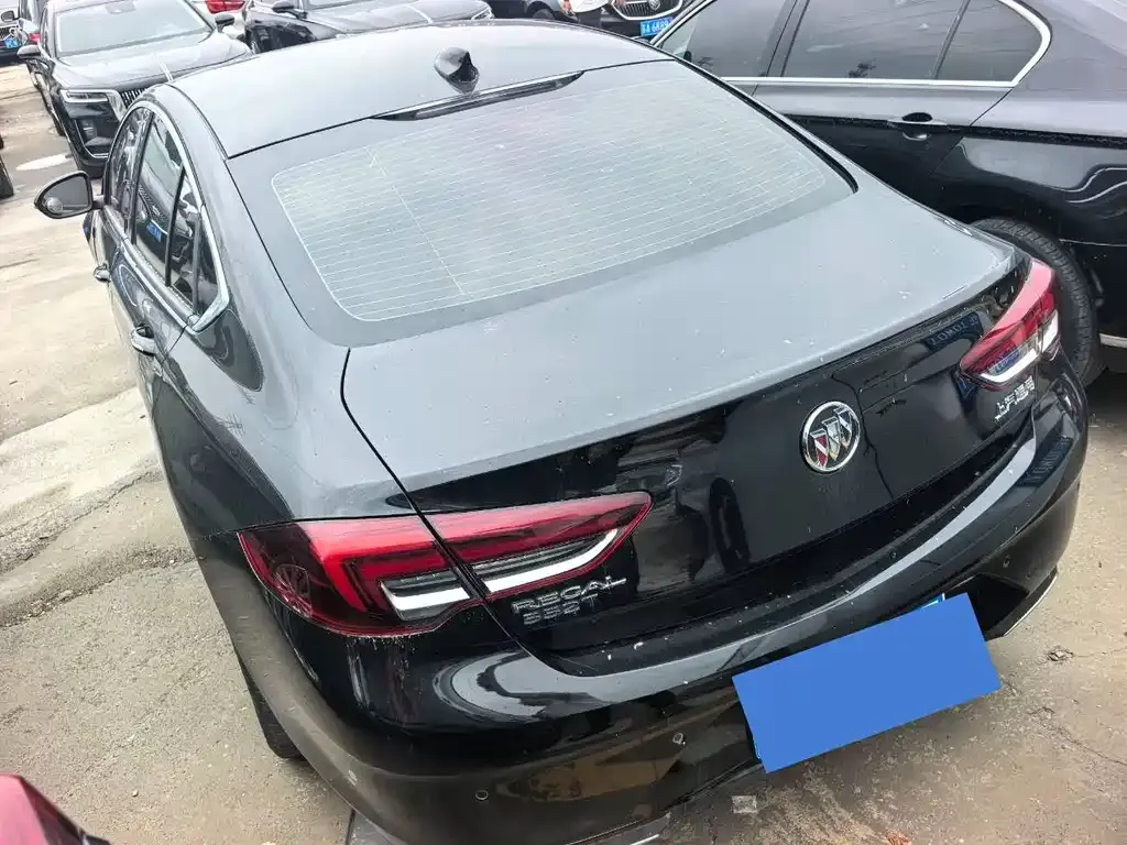 Buick Regal — фото 7