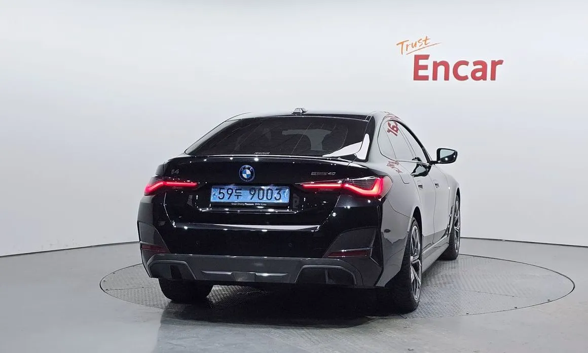 BMW i4 2024 из KR, фото 8