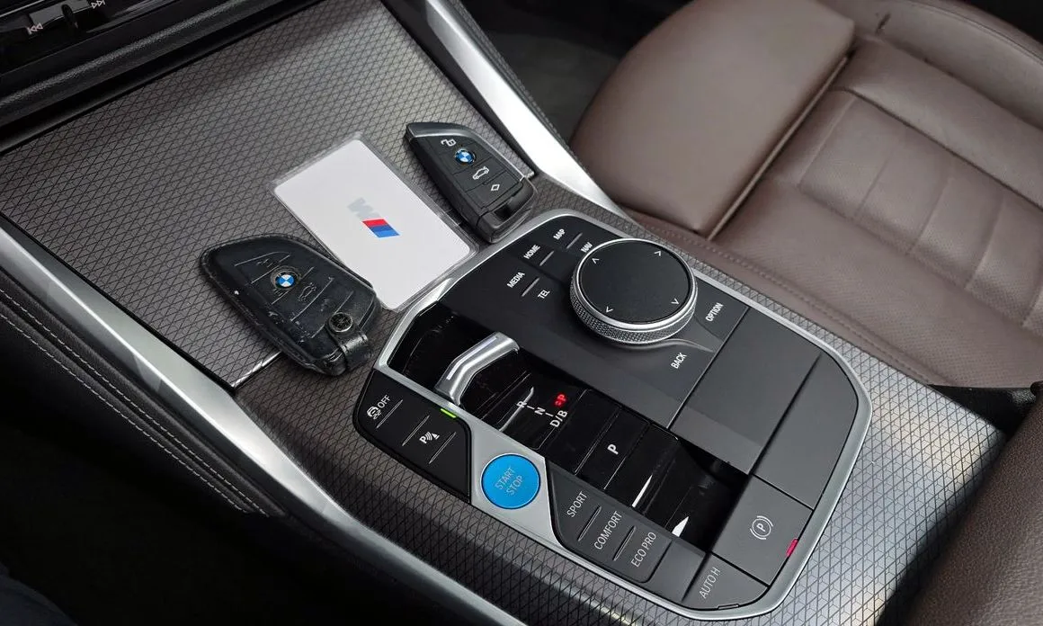 BMW i4 2024 из KR, фото 10