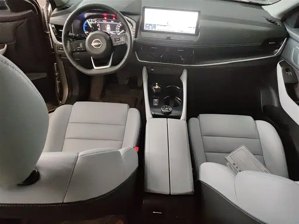 Nissan X-Trail — фото 10