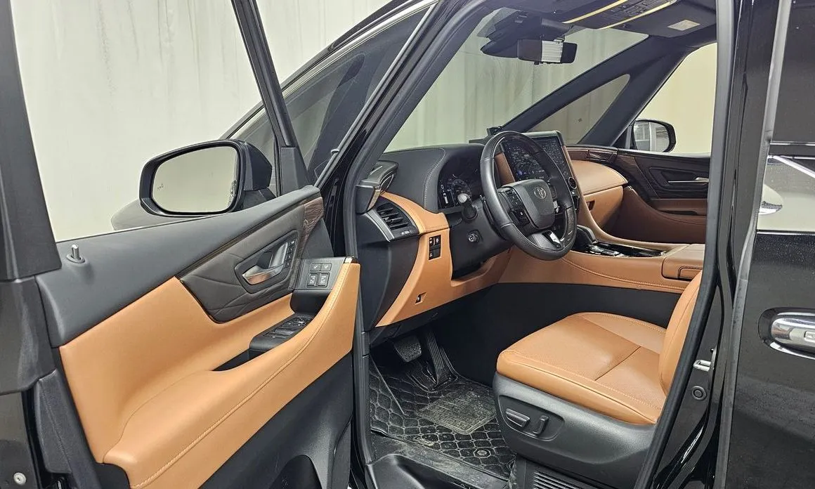 Toyota Alphard 2025 из KR, фото 10