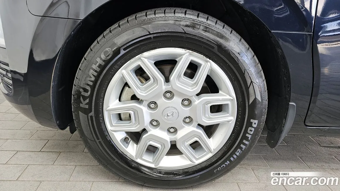 Hyundai Staria — фото 9