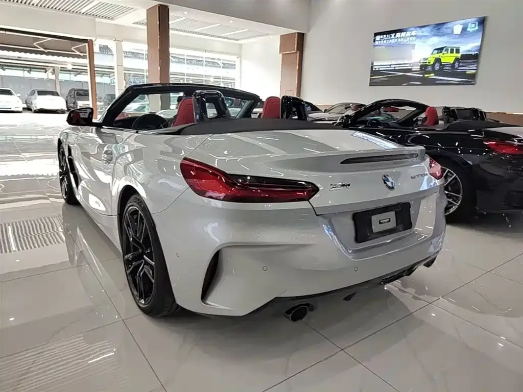 BMW Z4 — фото 10