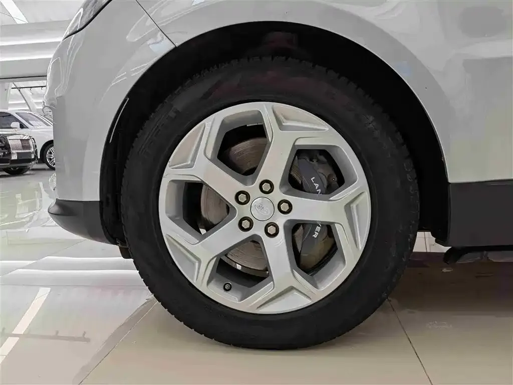 Land Rover Sport PHEV 2021 из CN, фото 2